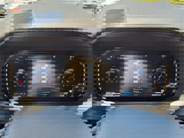 Used 2023 Jeep Wagoneer L Series III w/ Preferred Equipment Group image 23