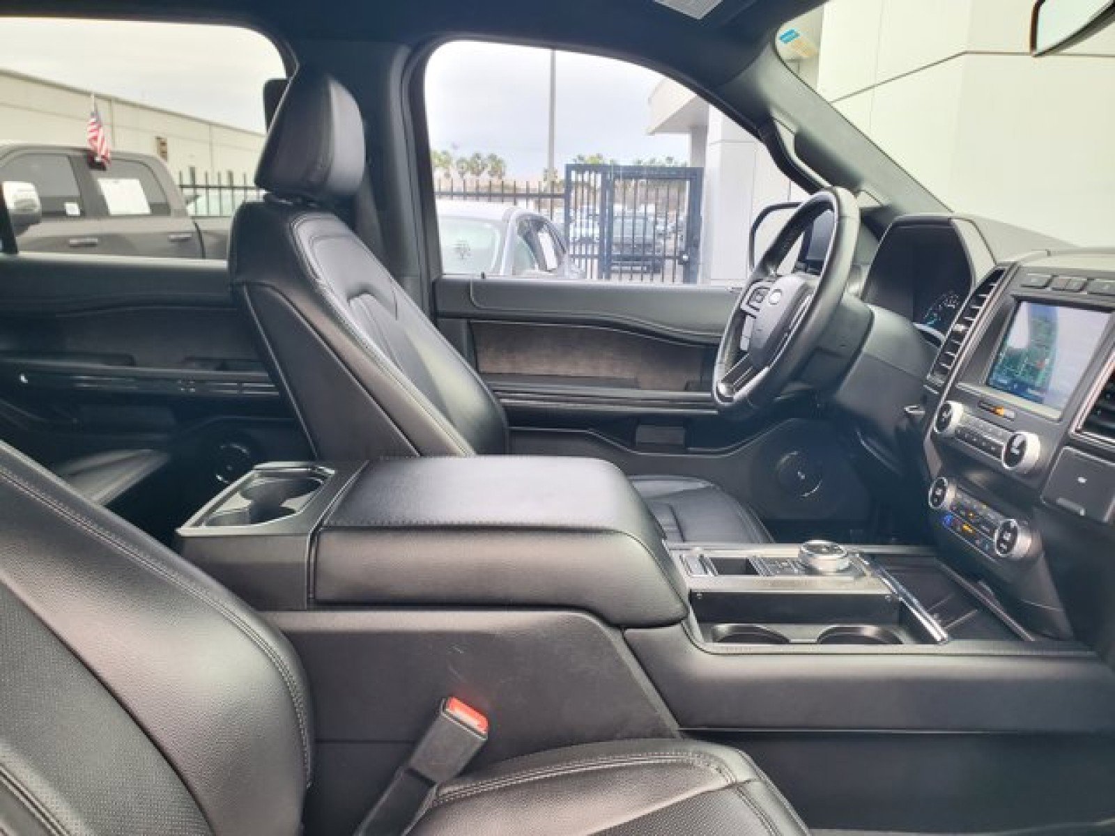 Certified 2021 Ford Expedition Max Limited image 38