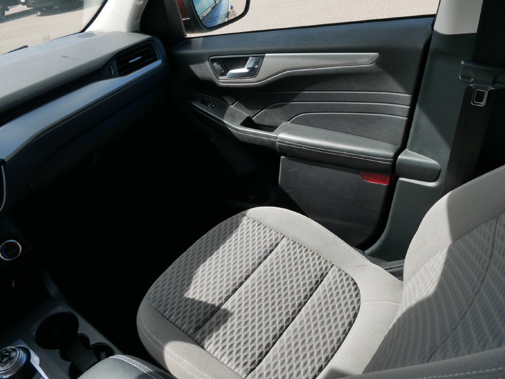 Certified 2021 Ford Escape SE AWD/4WD image 16