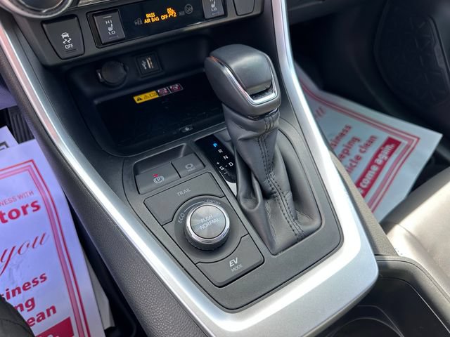Used 2024 Toyota RAV4 XSE w/ Advanced Technology Package AWD/4WD image 18