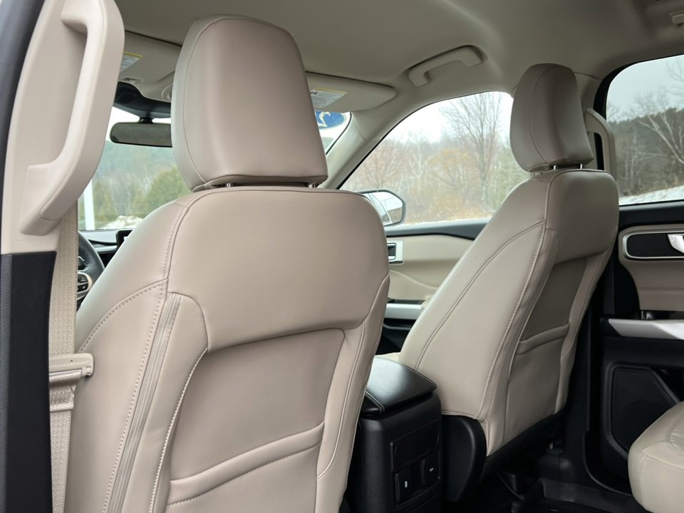 Certified 2023 Ford Explorer XLT w/ Equipment Group 202A image 34