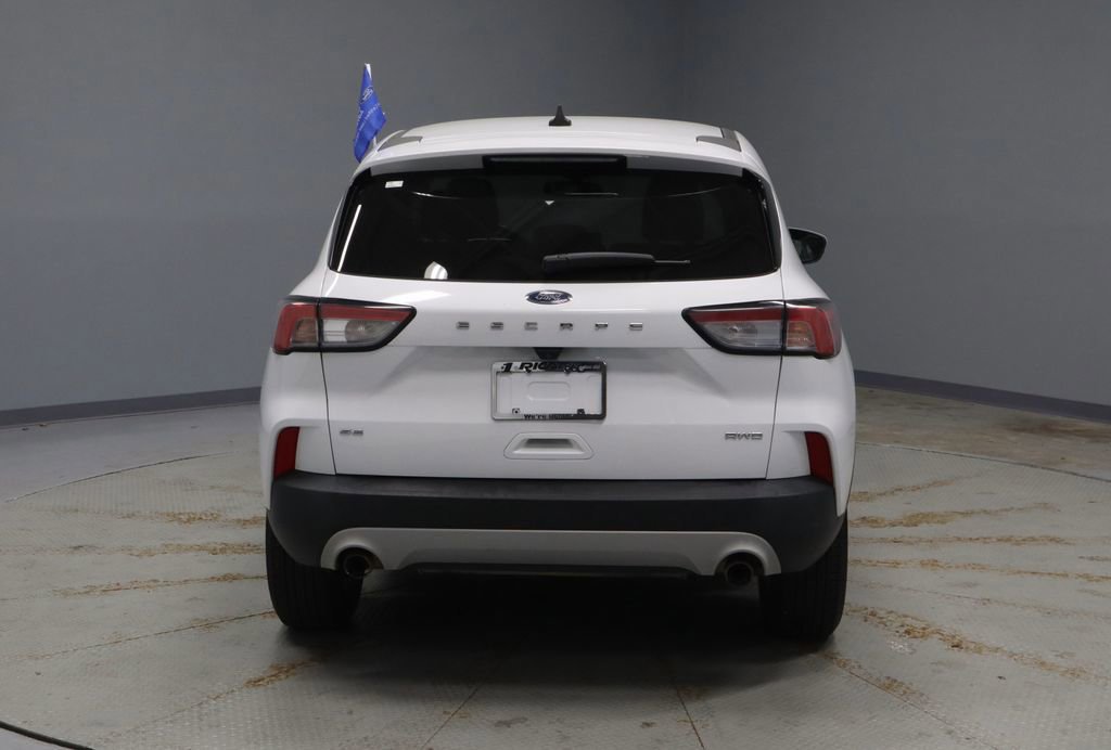 Certified 2021 Ford Escape SE w/ Convenience Package AWD/4WD image 4