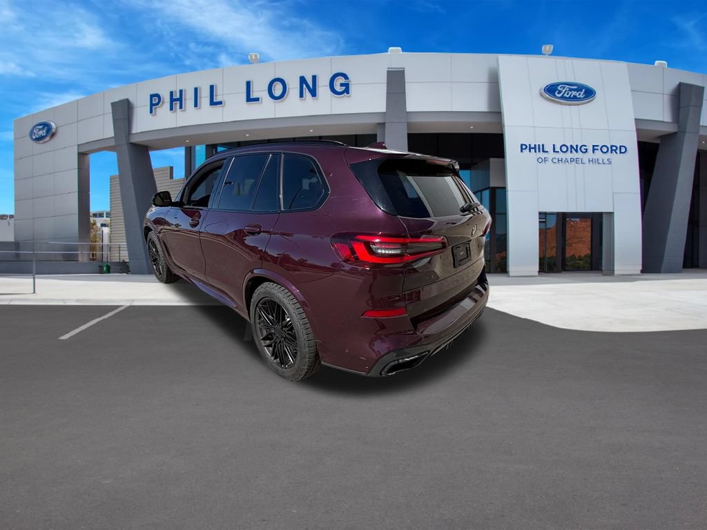 Used 2021 BMW X5 M50i AWD/4WD image 3