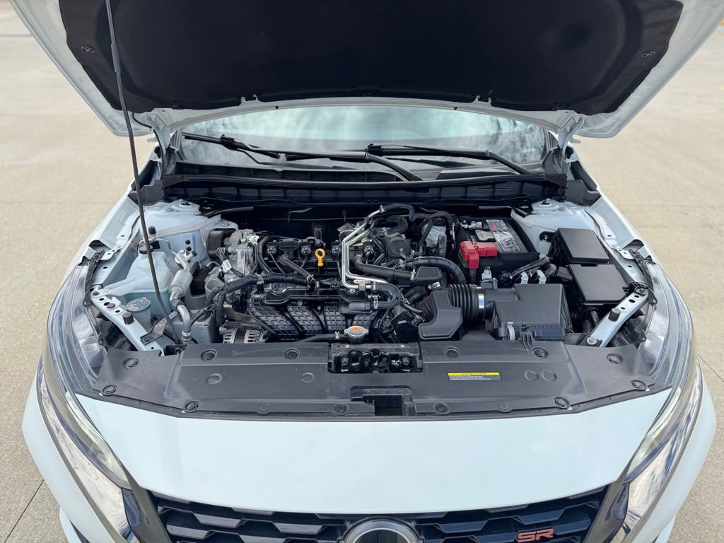 Used 2025 Nissan Altima 2.5 SR FWD image 40
