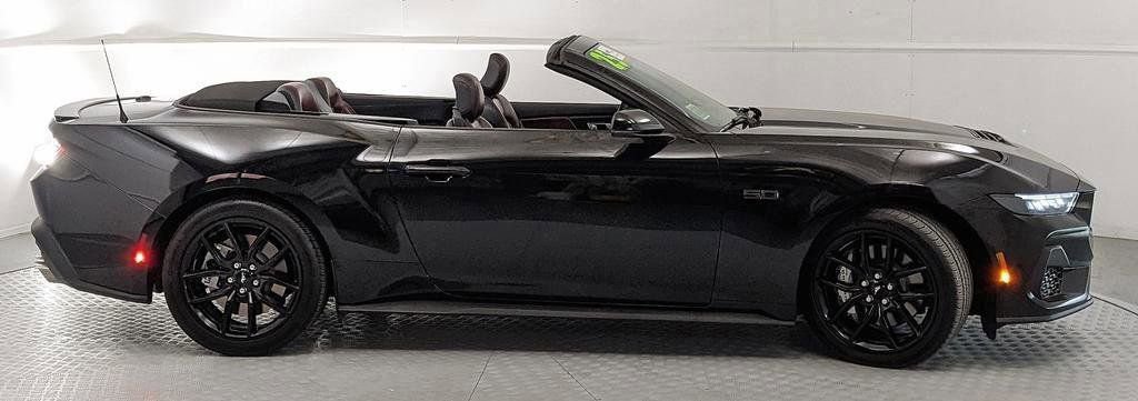 Certified 2025 Ford Mustang GT Premium RWD image 2