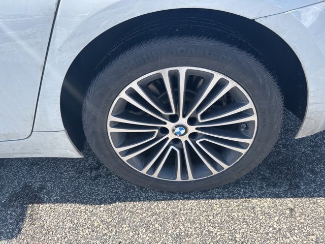 Used 2020 BMW 530i xDrive w/ Convenience Package image 11