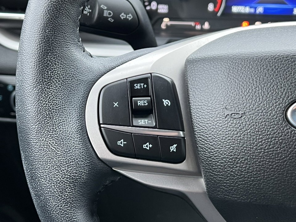 Certified 2023 Ford Explorer XLT w/ Equipment Group 202A image 21