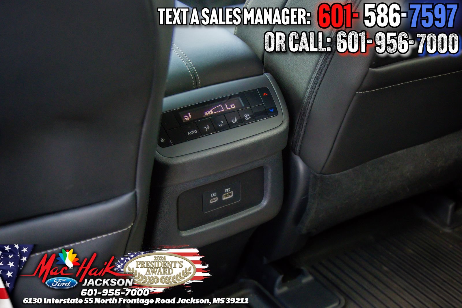 Used 2025 Nissan Pathfinder SL AWD/4WD image 10