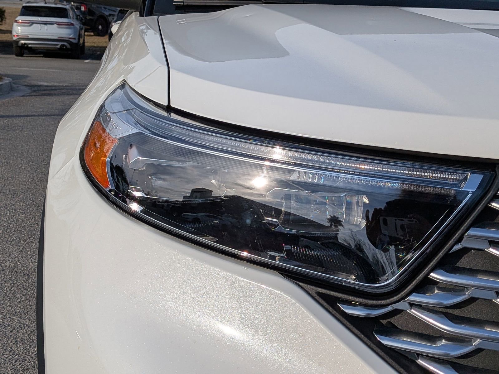 Certified 2021 Ford Explorer Platinum w/ Equipment Group 601A image 10