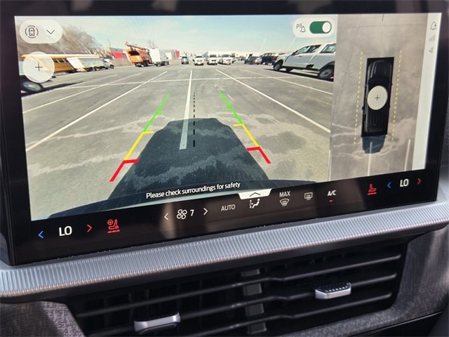 Certified 2025 Ford Explorer Platinum image 21