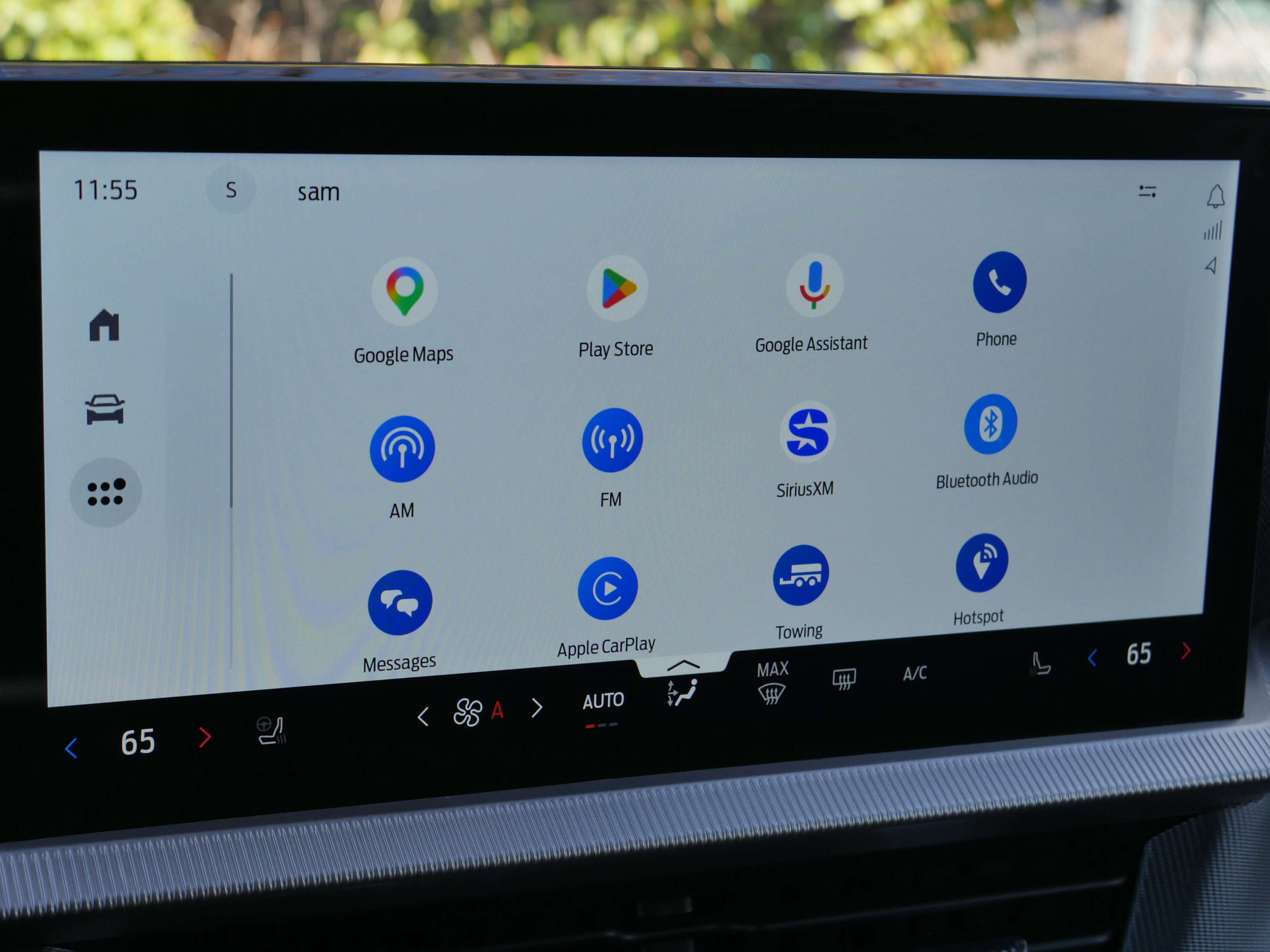 Certified 2025 Ford Explorer ST image 22