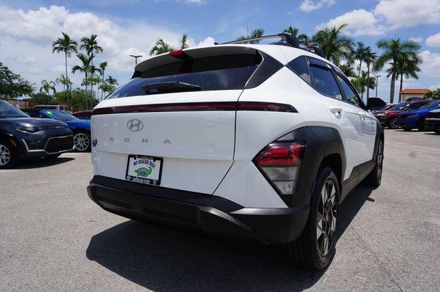Used 2024 Hyundai Kona SEL w/ Convenience Package FWD image 7