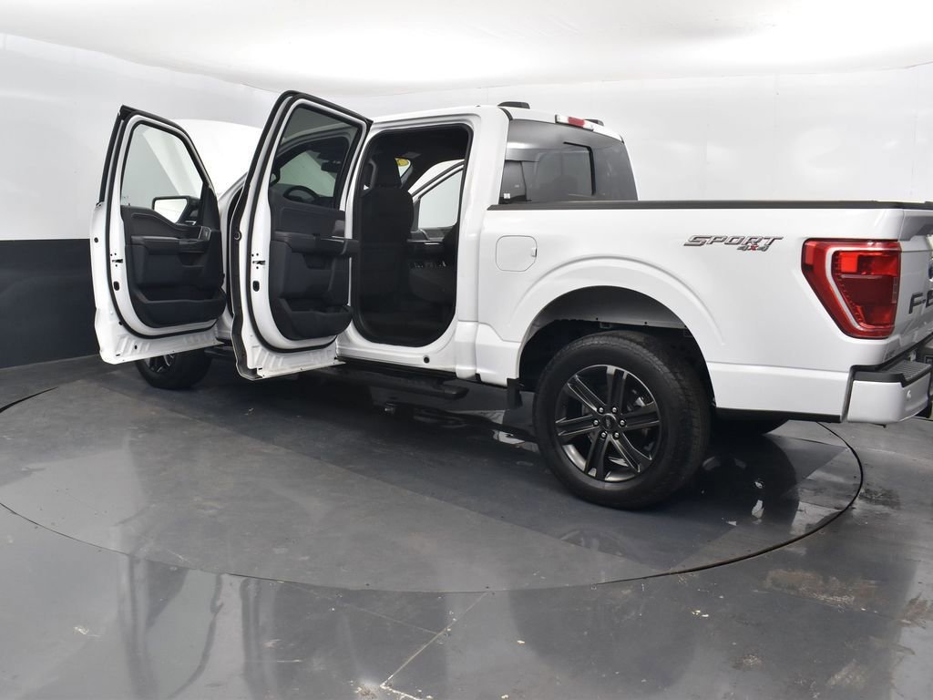 Certified 2022 Ford F150 XLT w/ Equipment Group 302A High image 56