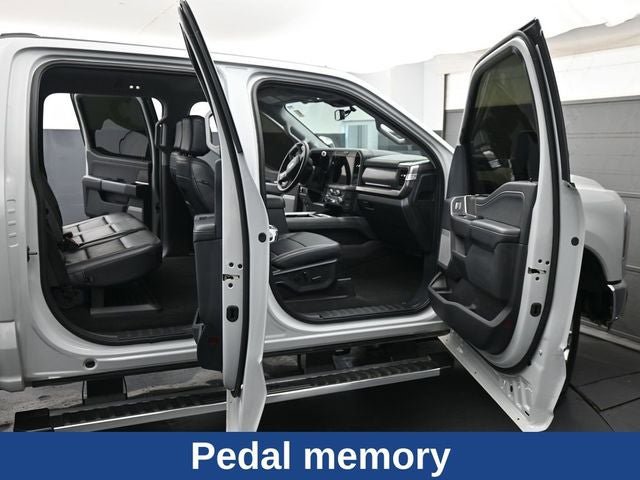 Certified 2025 Ford F350 Lariat w/ Chrome Package AWD/4WD image 23
