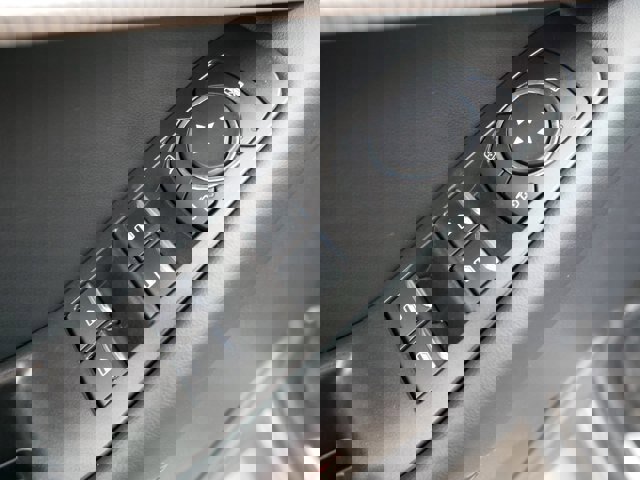 Certified 2025 Ford Explorer ST-Line w/ ST-Line Street Pack image 10