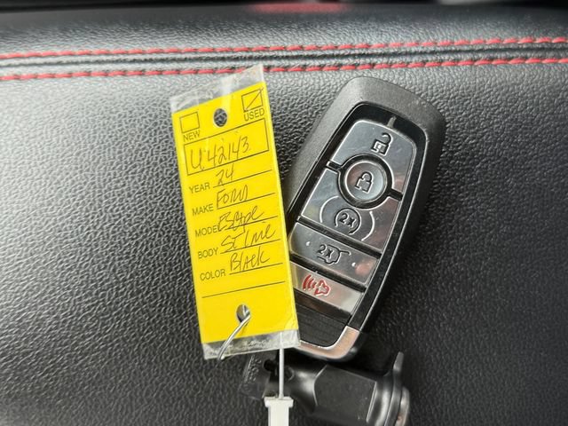 Certified 2024 Ford Escape ST-Line w/ Tech Pack #1 AWD/4WD image 15