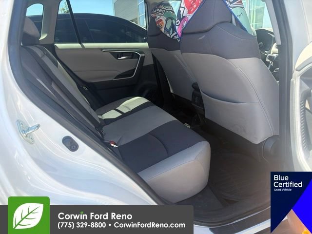 Used 2020 Toyota RAV4 XLE w/ All Weather Liner Package AWD/4WD image 15