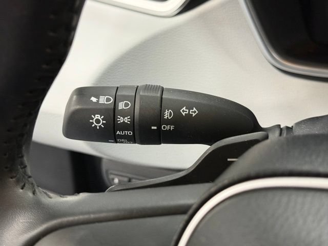 Used 2020 Toyota Corolla XSE FWD image 20