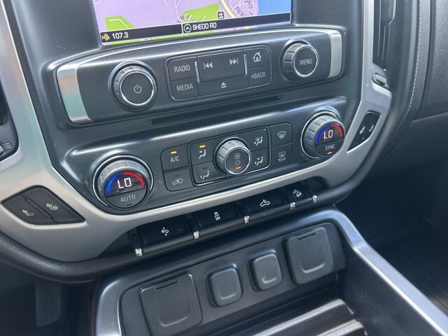 Used 2018 GMC Sierra 1500 SLT w/ SLT Premium Package AWD/4WD image 31