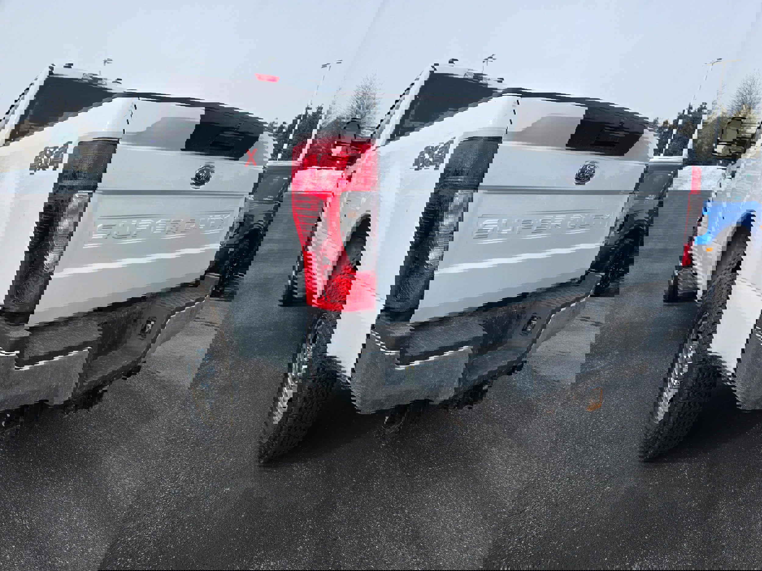 Certified 2022 Ford F250 XL w/ STX Appearance Package image 5