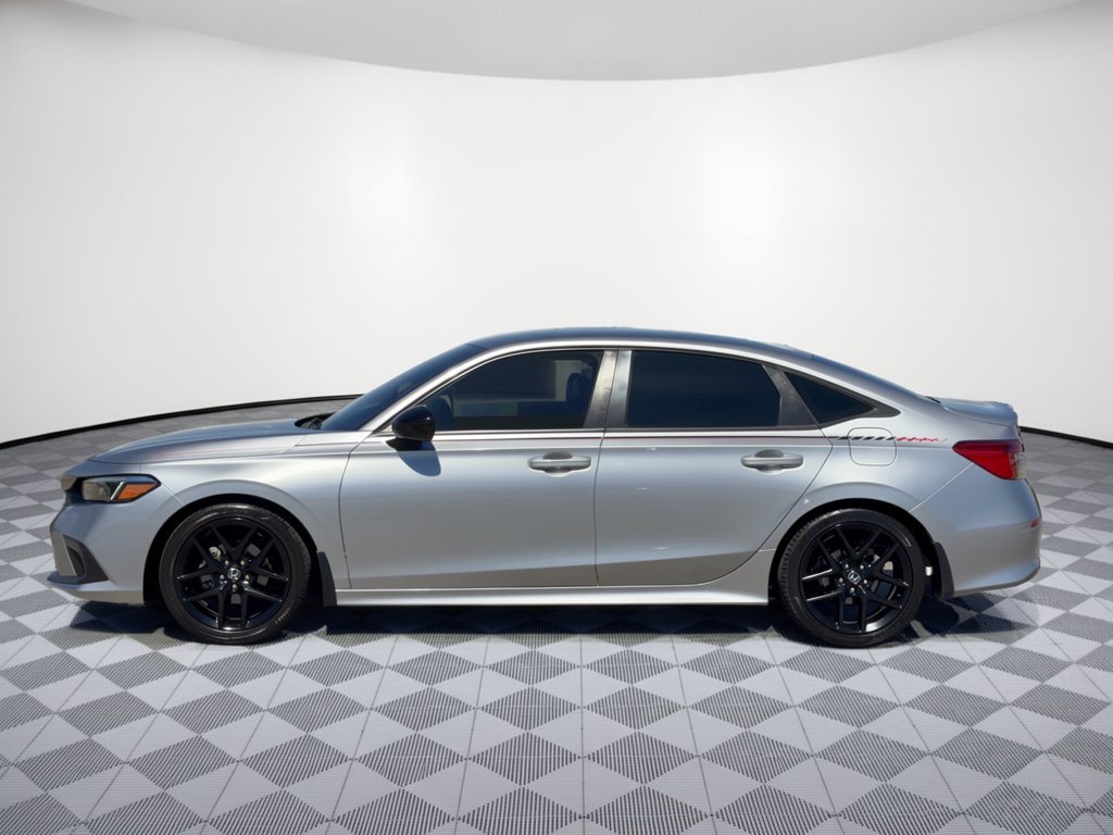 Used 2023 Honda Civic Sport image 2