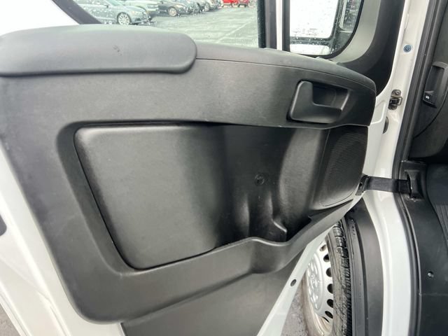 Used 2025 RAM ProMaster 2500 w/ U-Haul Equipment Group FWD image 14