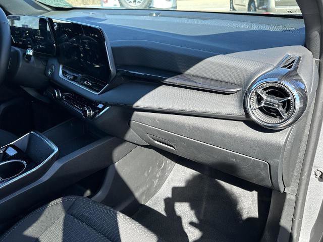 Used 2025 Chevrolet Equinox LT image 18