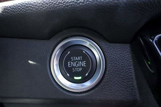 Used 2025 Chevrolet Traverse RS w/ LPO, Floor Liner Package AWD/4WD image 19