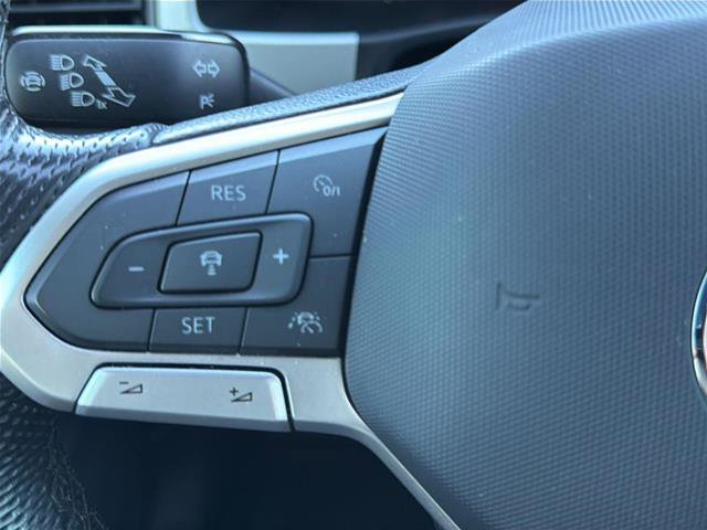 Used 2022 Volkswagen Atlas SEL R-Line AWD/4WD image 24