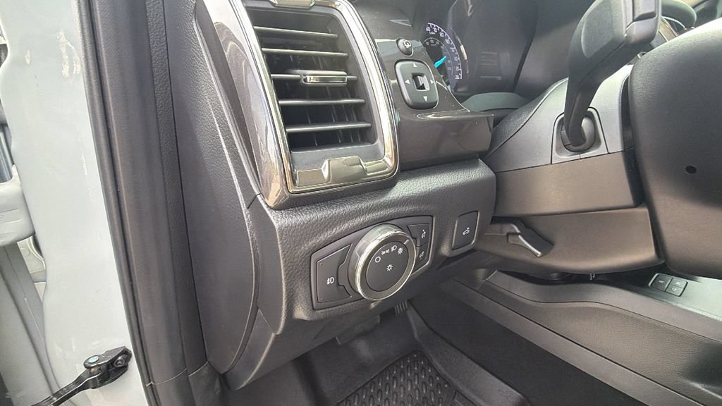 Certified 2021 Ford Ranger Lariat RWD image 15
