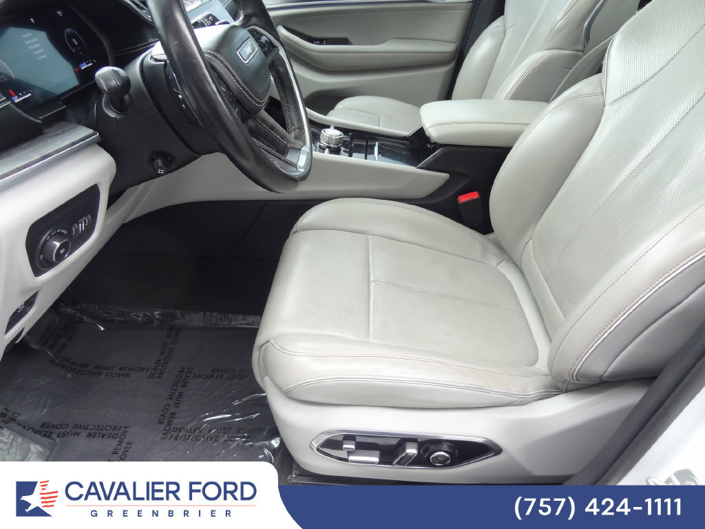 Used 2021 Jeep Grand Cherokee L Overland w/ Luxury Tech Group IV AWD/4WD image 6
