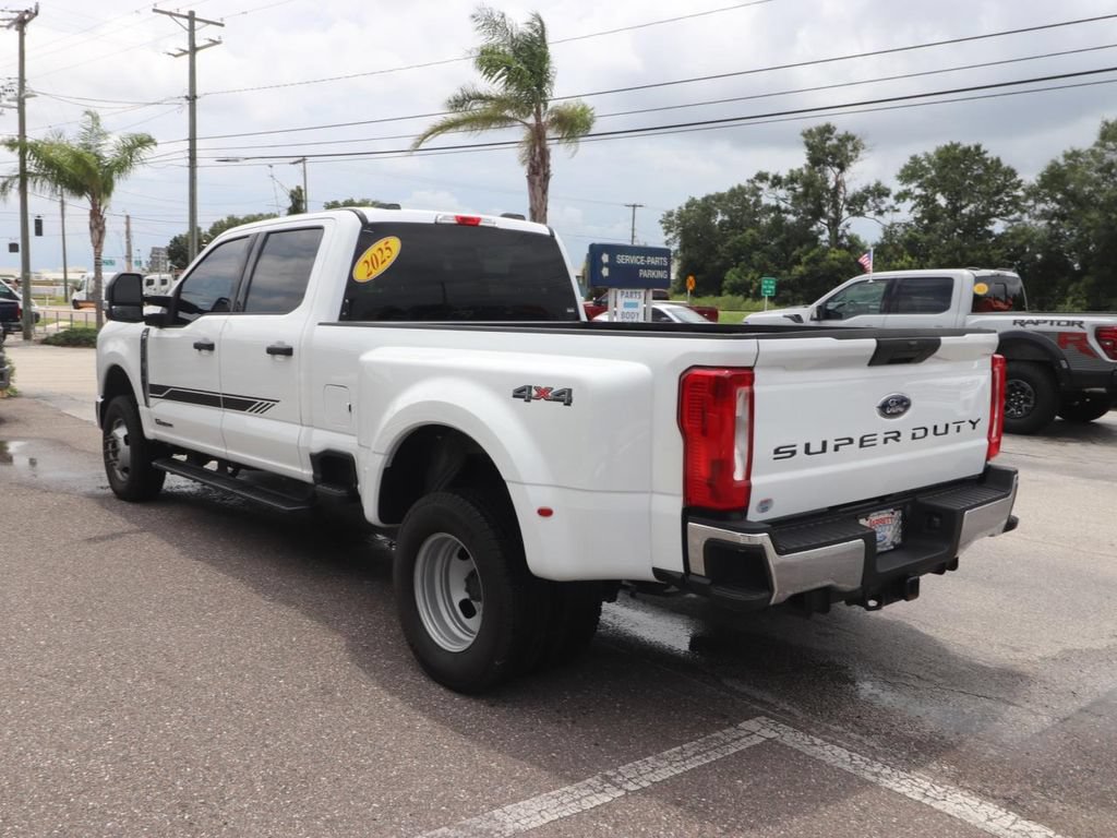 Certified 2025 Ford F350 XLT AWD/4WD image 10