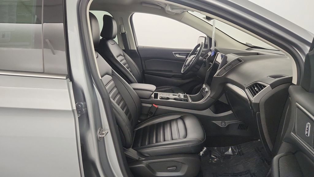 Certified 2022 Ford Edge SEL w/ Convenience Package image 30