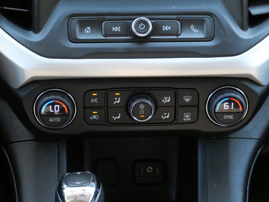 Used 2019 GMC Acadia SLE AWD/4WD image 18