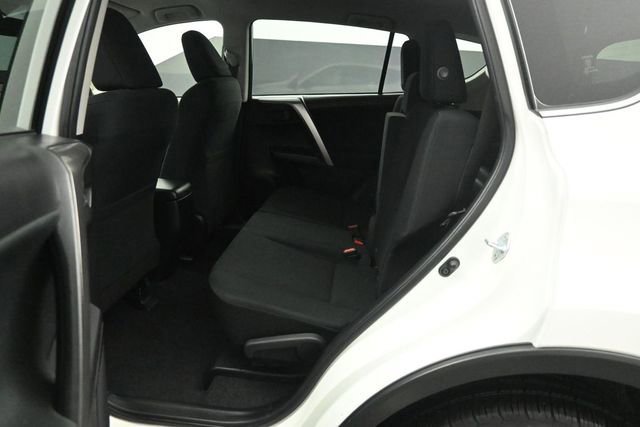 Used 2018 Toyota RAV4 LE w/ All Weather Liner Package AWD/4WD image 33
