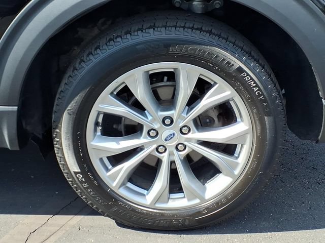 Certified 2023 Ford Explorer XLT w/ Equipment Group 202A AWD/4WD image 8