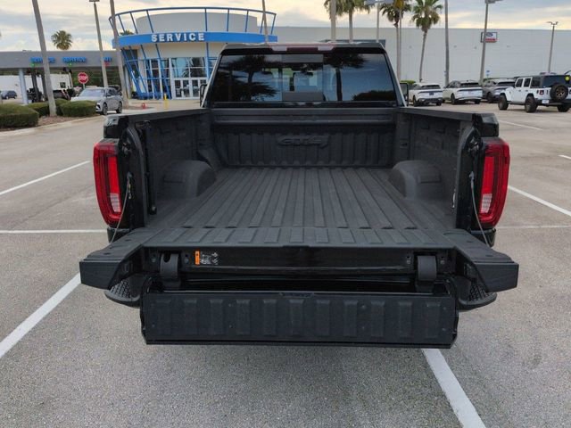 Used 2020 GMC Sierra 2500 AT4 w/ AT4 Premium Package AWD/4WD image 13