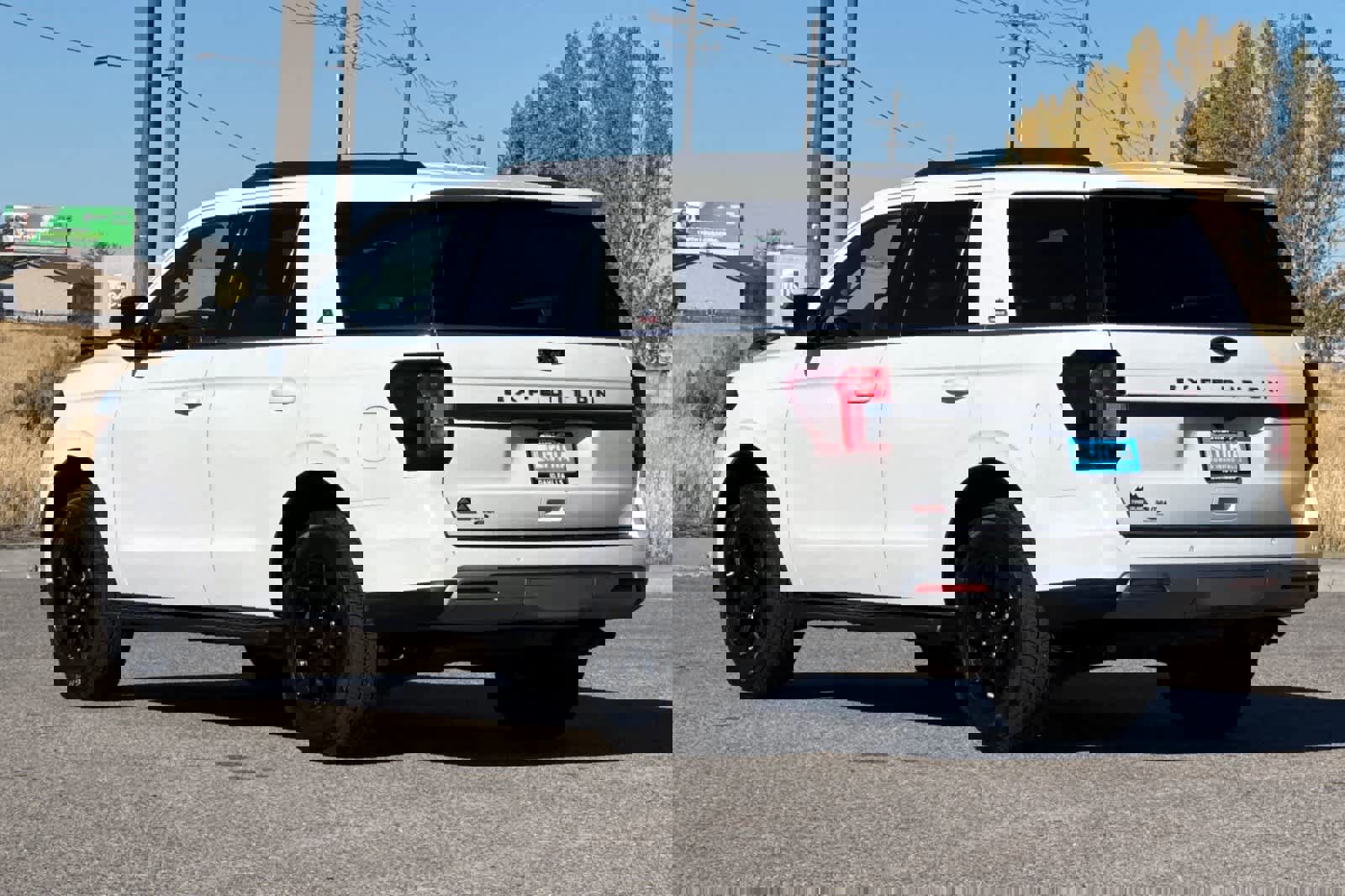 Certified 2023 Ford Expedition Timberline image 3