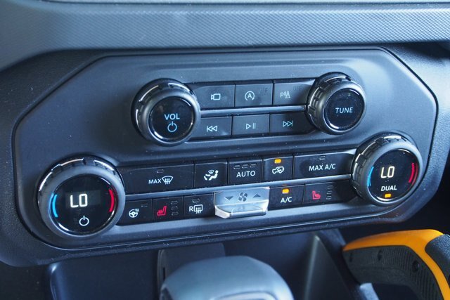 Certified 2024 Ford Bronco Badlands AWD/4WD image 27