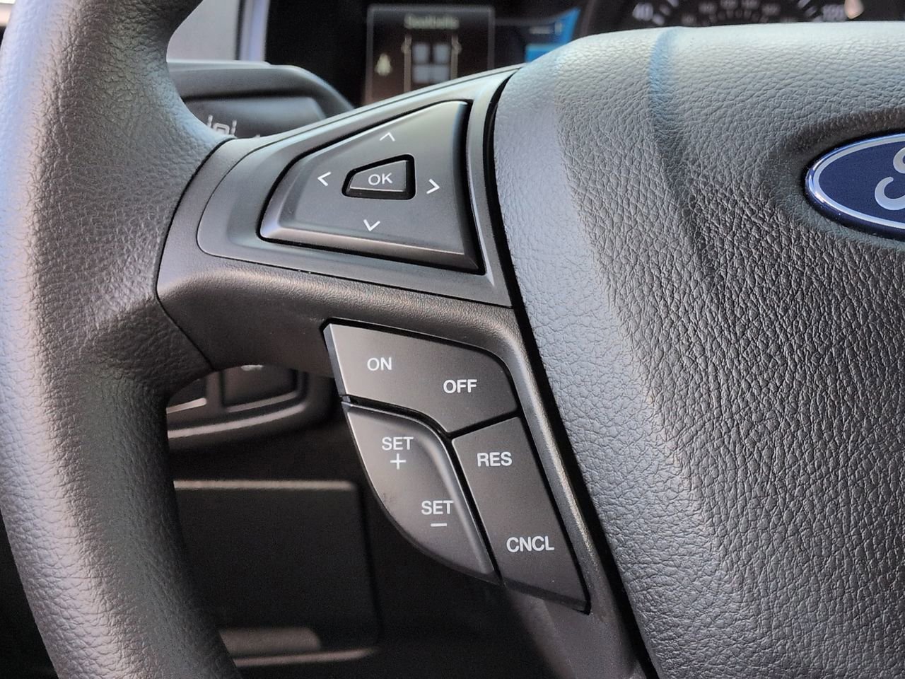 Certified 2022 Ford Edge SE w/ Black Appearance Package image 23