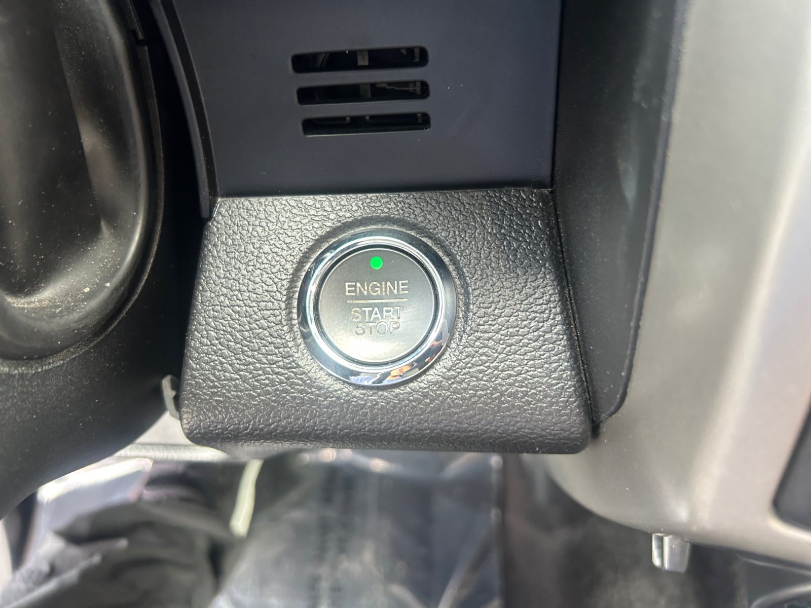 Certified 2017 Ford F150 Lariat AWD/4WD image 30