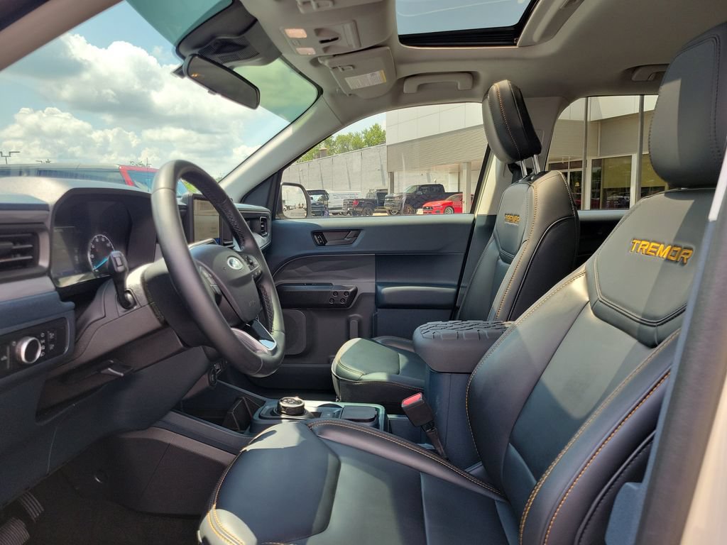 Certified 2024 Ford Maverick Tremor w/ Tremor Off-Road Package AWD/4WD image 18