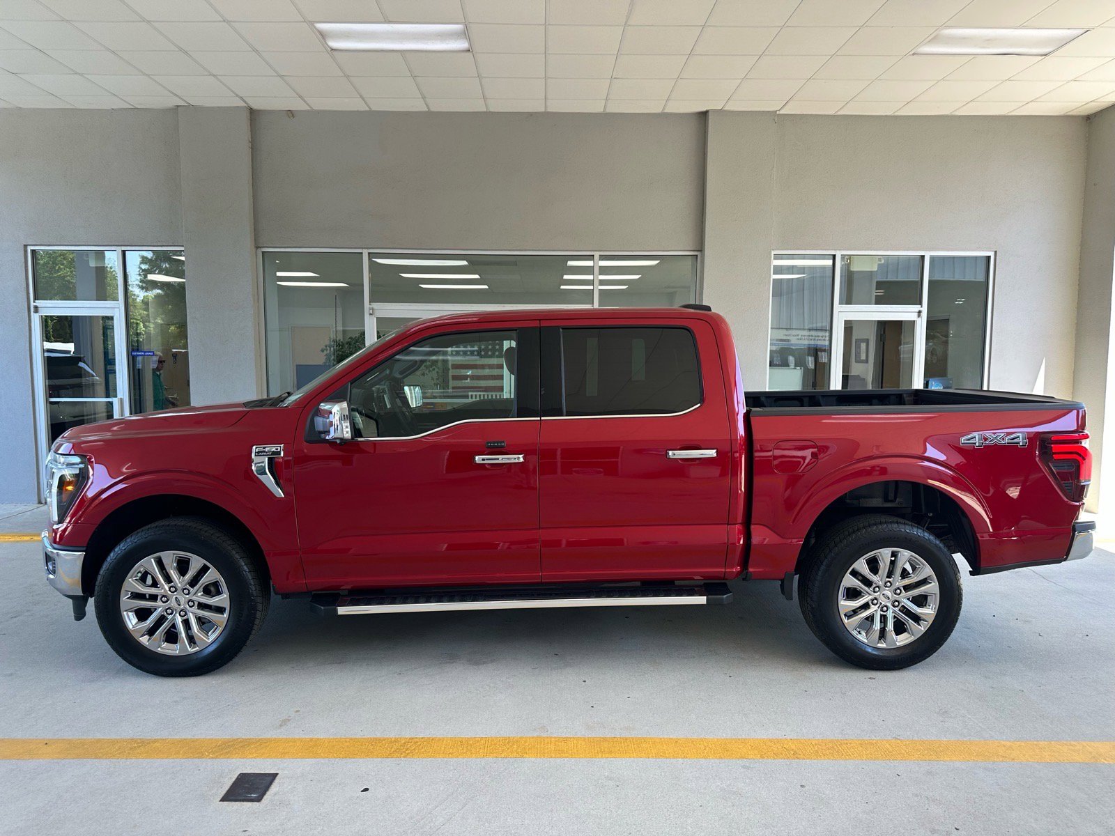 Certified 2025 Ford F150 Lariat w/ Equipment Group 501A Mid AWD/4WD image 4