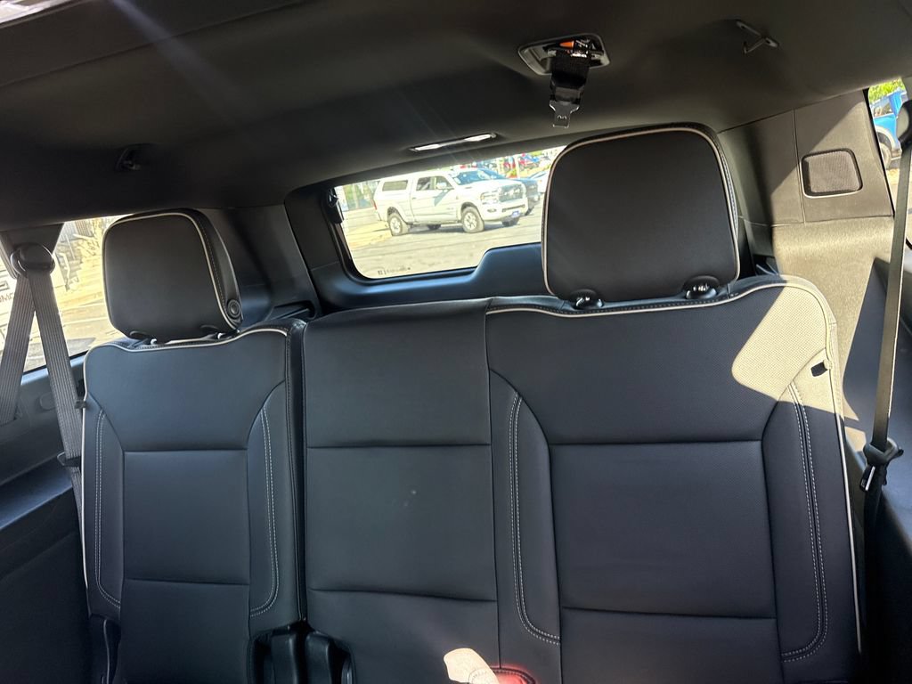 Used 2026 GMC Yukon XL Elevation w/ Elevation Premium Package AWD/4WD image 26