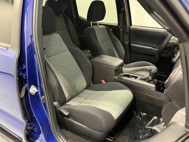 Used 2023 Toyota Tacoma TRD Sport w/ Technology Package AWD/4WD image 34