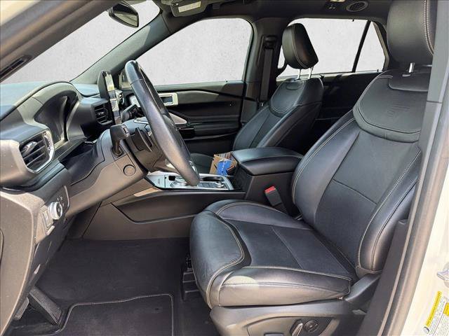 Certified 2022 Ford Explorer ST w/ Equipment Group 401A AWD/4WD image 10