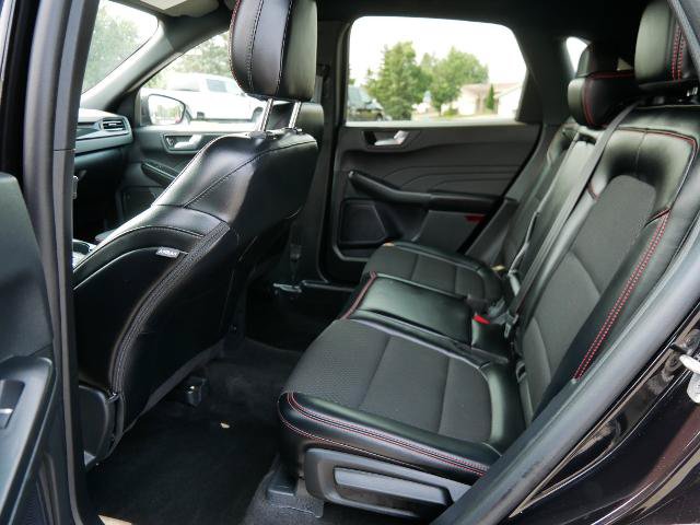 Certified 2025 Ford Escape ST-Line Select AWD/4WD image 11