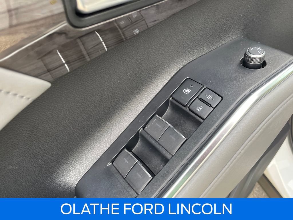 Used 2022 Toyota Highlander Limited image 23