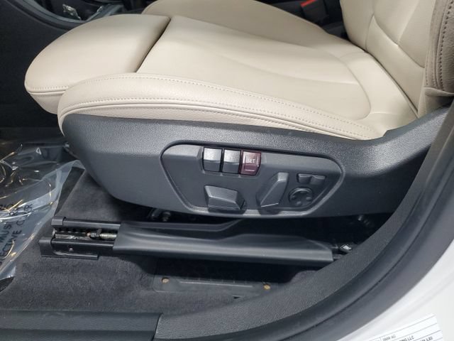 Used 2018 BMW X1 xDrive28i AWD/4WD image 11