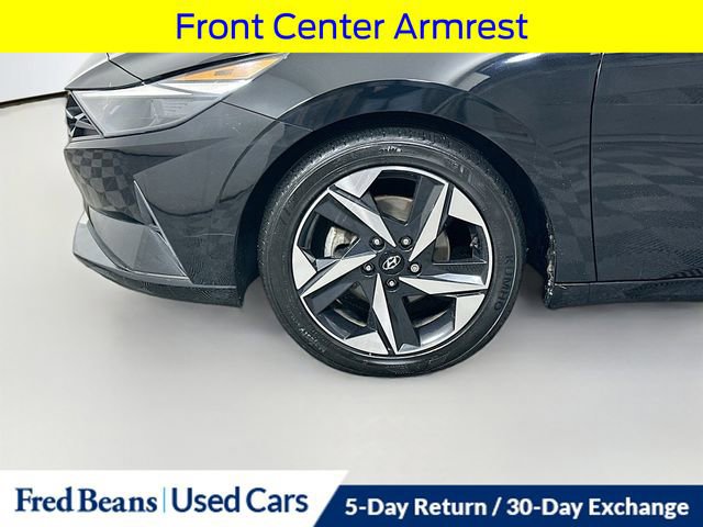 Used 2023 Hyundai Elantra SEL w/ Convenience Package image 35